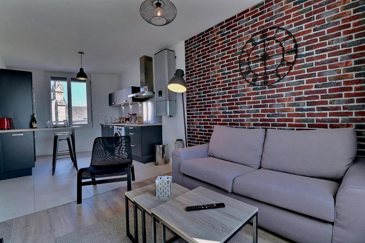 Appartement Logisy En Centre-Ville De Vitre I Logisy L'Indu ヴィトレ エクステリア 写真